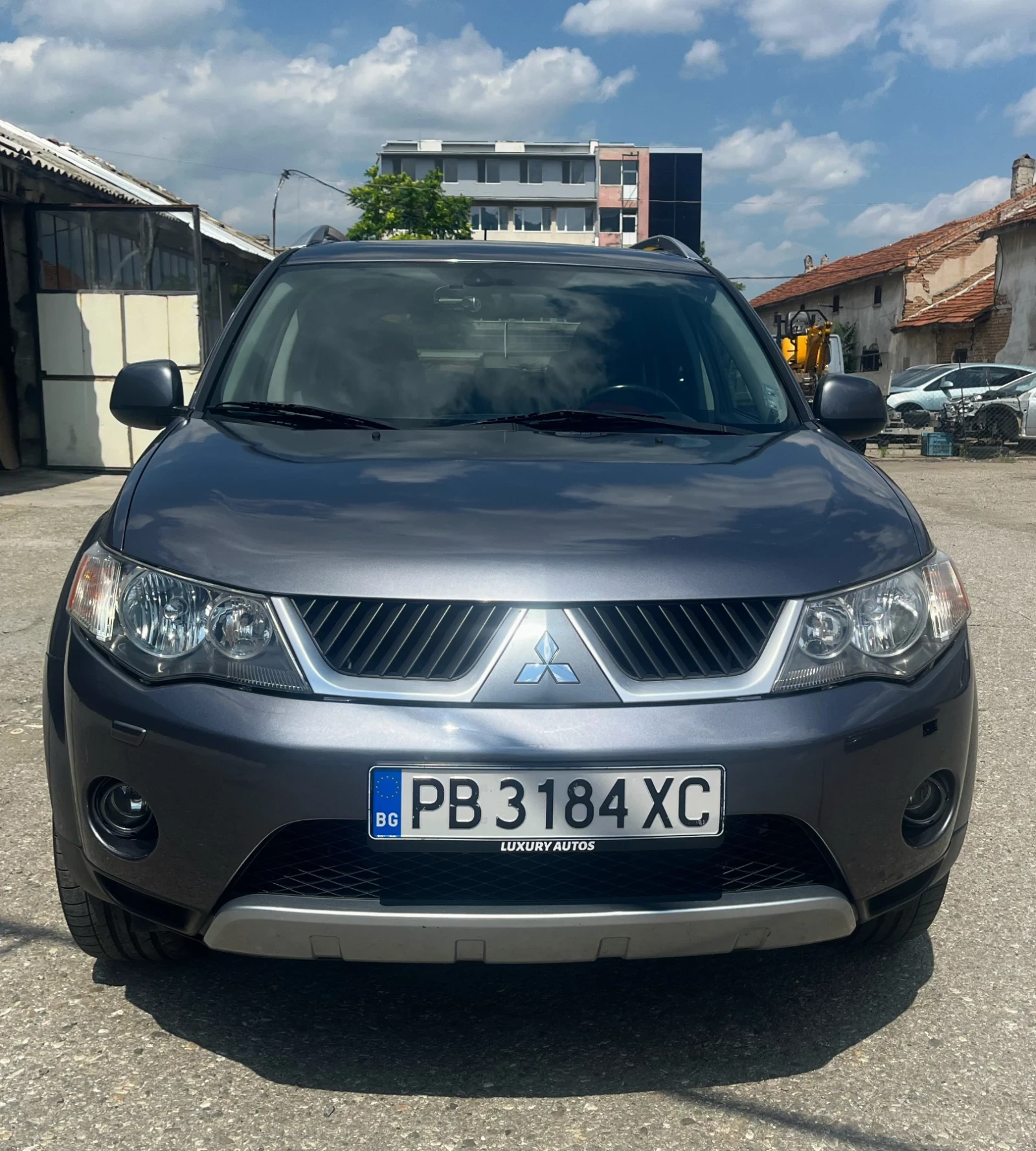 Mitsubishi Outlander, снимка 5 - Автомобили и джипове - 56253595