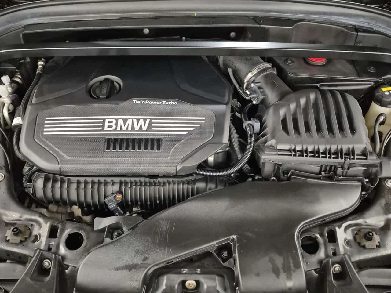 BMW X1, снимка 17 - Автомобили и джипове - 56685631