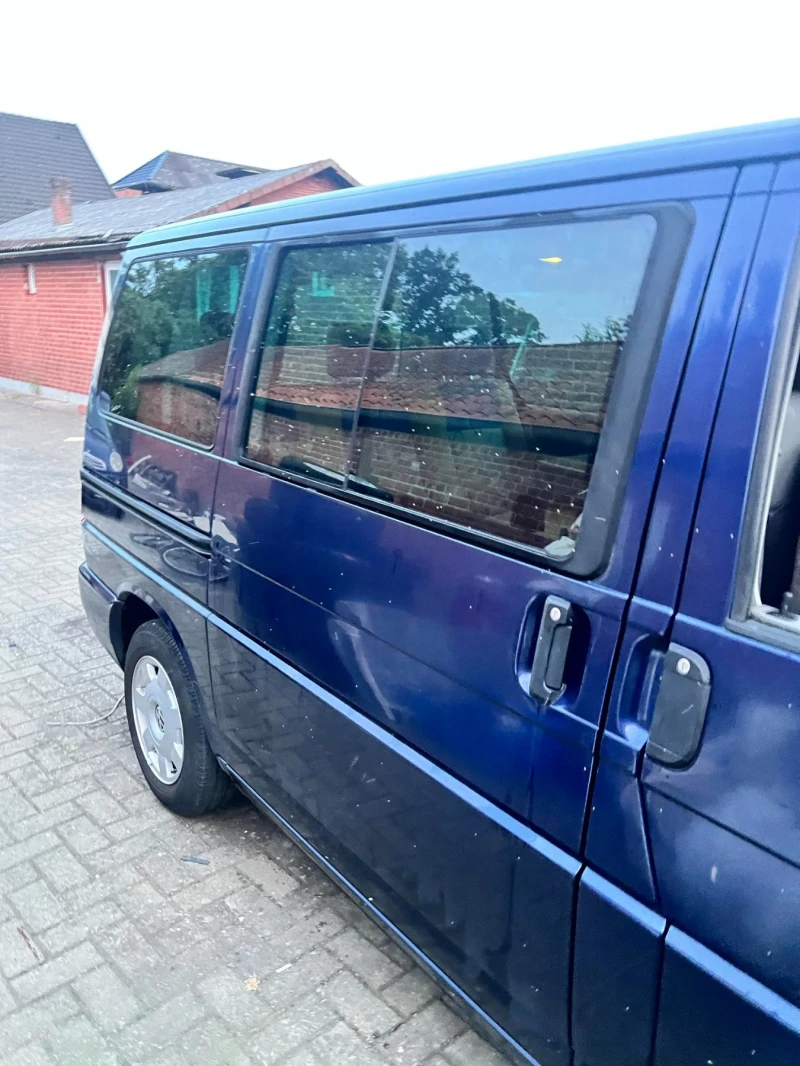 VW Transporter Мулти ван , снимка 10 - Бусове и автобуси - 47531431