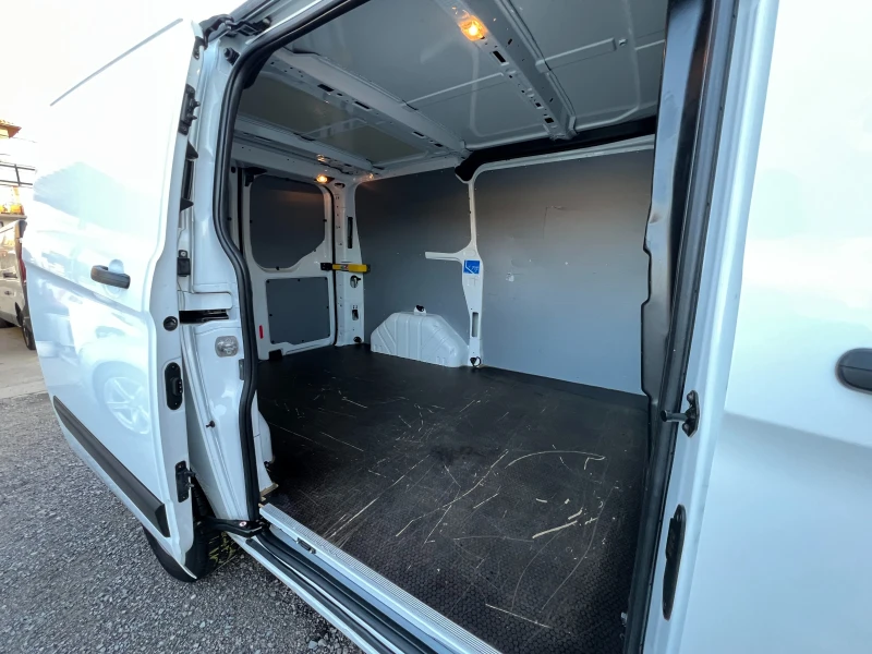 Ford Transit Custom 2.0TDCi НАВИГАЦИЯ/LED Фарове/PDC/3-Местен/Подгрев/, снимка 12 - Бусове и автобуси - 48955041