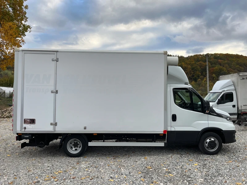 Iveco Daily 35C18* HI-MATIC* БОРД + ВРАТА* LED* AC* , снимка 6 - Бусове и автобуси - 52159703