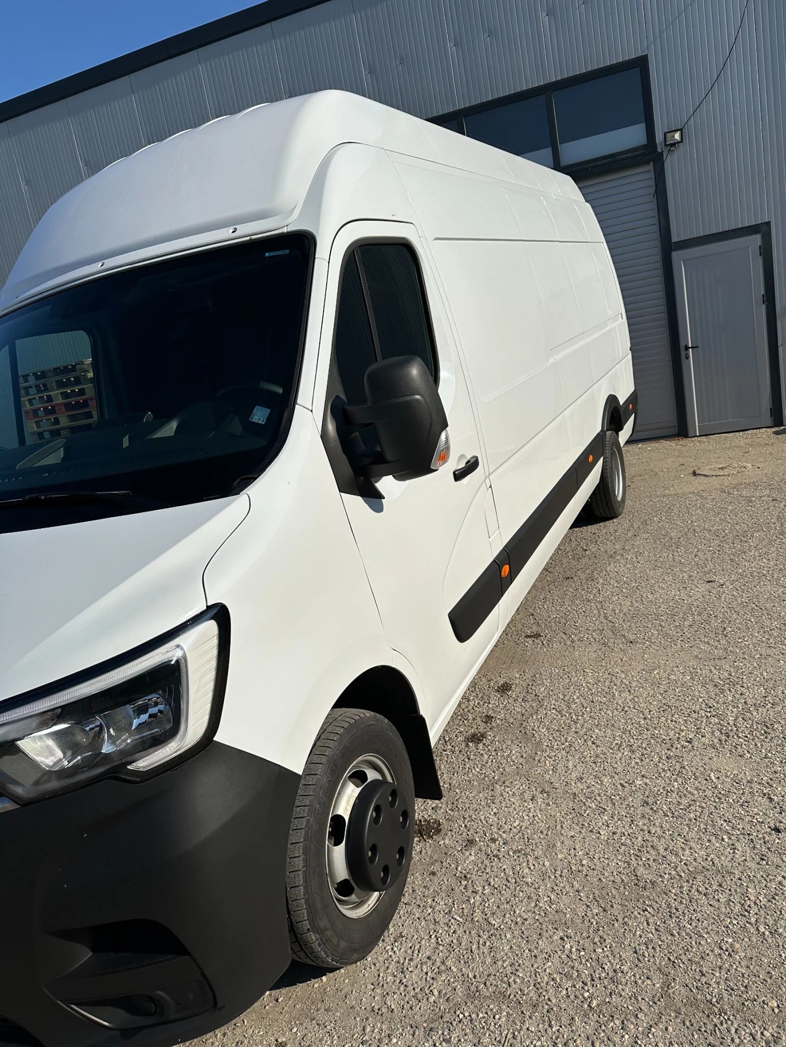 Renault Master, снимка 8 - Бусове и автобуси - 54326989