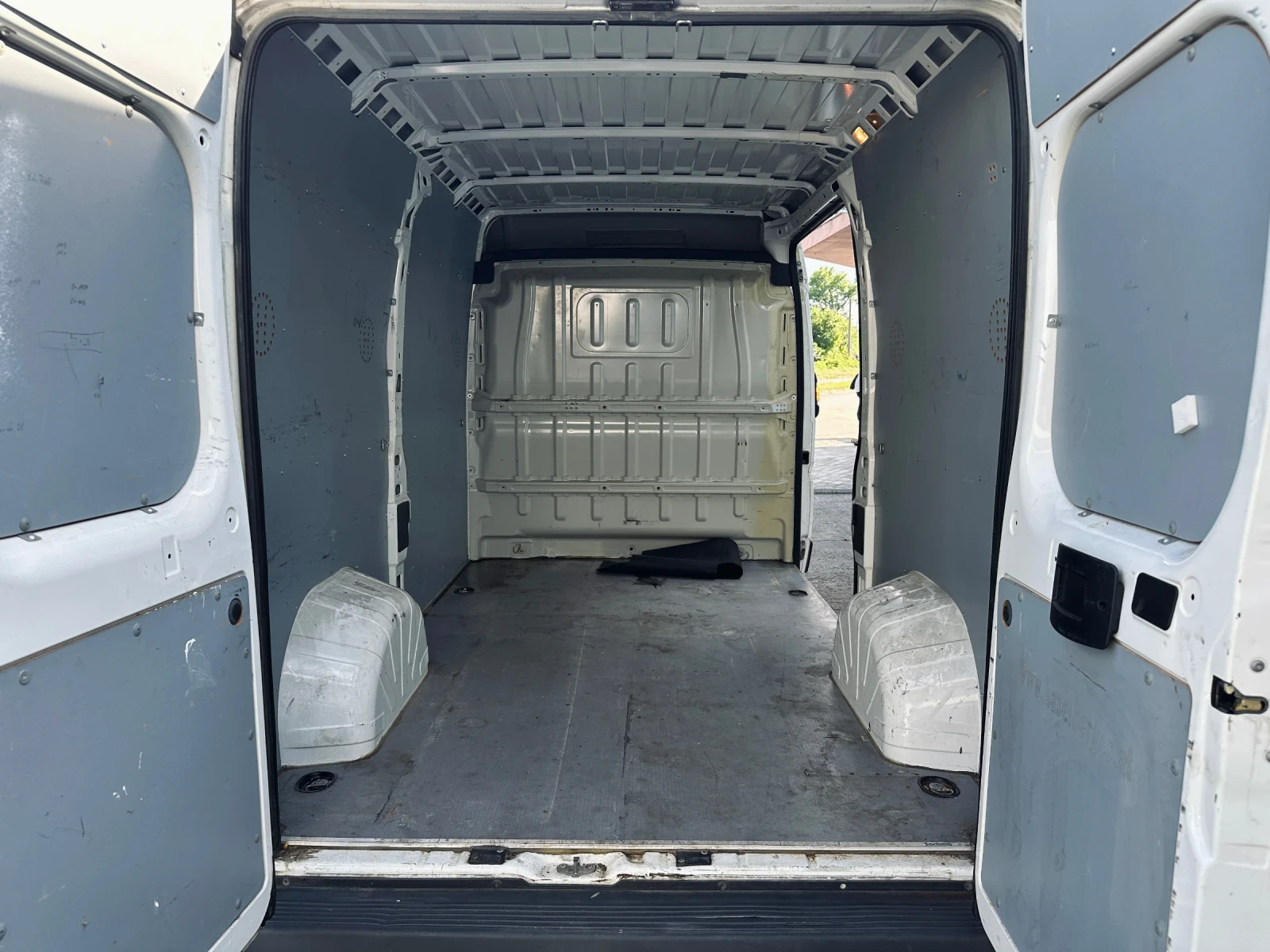 Citroen Jumper 2.2HDI / КЛИМА, снимка 13 - Бусове и автобуси - 54574306