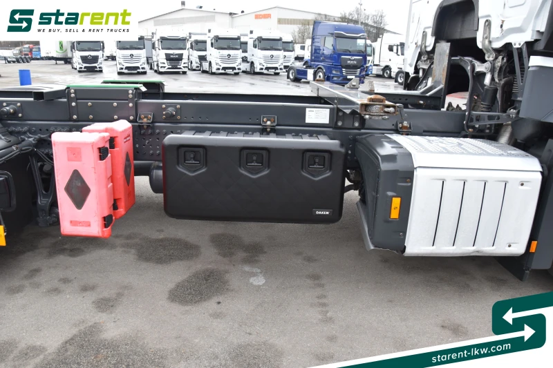 Mercedes-Benz Actros LKW26010, снимка 9 - Камиони - 53384457