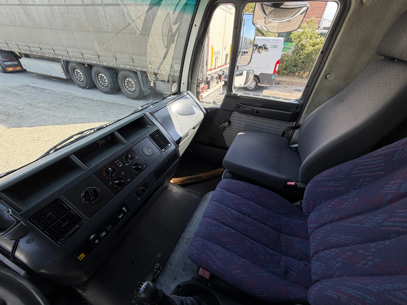 Man 8.163 Контейнеровоз, снимка 9 - Камиони - 55942241