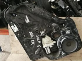 Стъклоповдигач заден десен Volkswagen Golf 5 6 , снимка 1