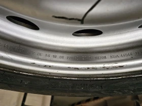 Гуми с джанти Pirelli 215/60R16, снимка 1 - Гуми и джанти - 47228201