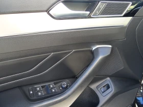 VW Passat 150к.с. DSG закупен от VW България, снимка 14