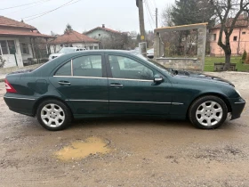 Mercedes-Benz C 220, снимка 4