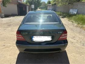 Mercedes-Benz C 220, снимка 5