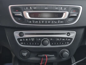 Renault Megane 1.5 DCI ръчка, снимка 11