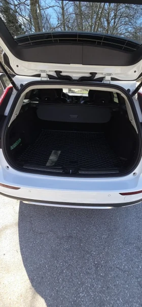 Volvo V60 Cross Country 2.0 Hybrid 4x4 8скорости Face, снимка 10