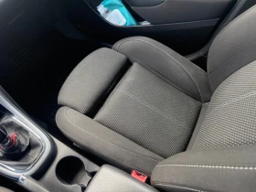Opel Astra SPORT TOURER, снимка 12