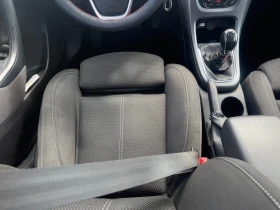 Opel Astra SPORT TOURER, снимка 13