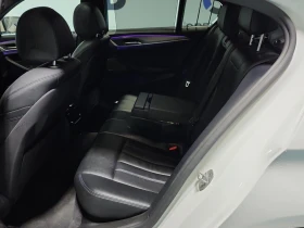 BMW 530 i* M-Sport* Shadow* Adaptive LED* Digital* Headup*, снимка 8