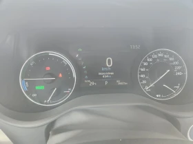 Toyota Sienna  LIMITED 2.5 HYBRID AWD | Mobile.bg    10