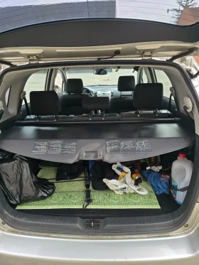 Toyota Corolla verso, снимка 14