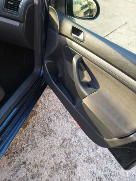 VW Golf 1.9 TDI 105 к.с.2007г. - 4190 € / 8194.93 лв. - 99702552 13