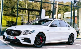 ������ Mercedes-Benz E 300