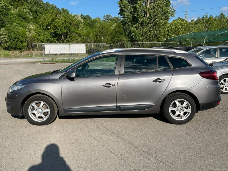 Renault Megane 1.6i Navi, снимка 2 - Автомобили и джипове - 45358775