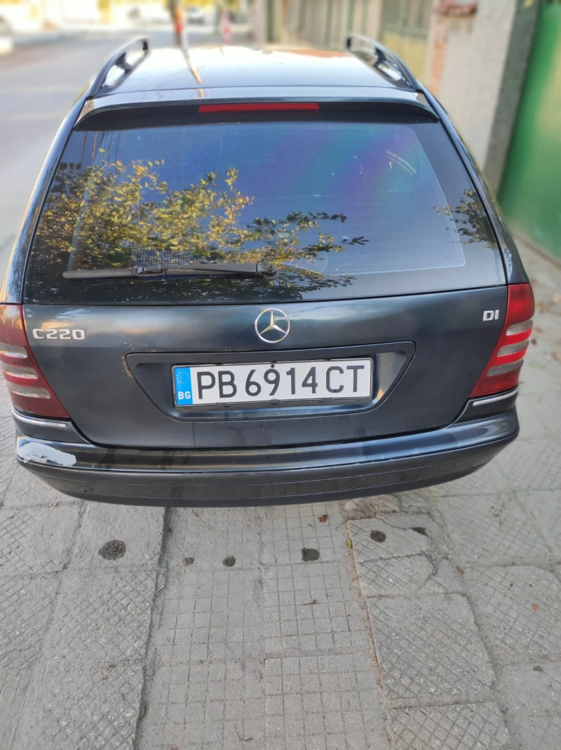 Mercedes-Benz C 220 Авангард , снимка 3 - Автомобили и джипове - 47498667