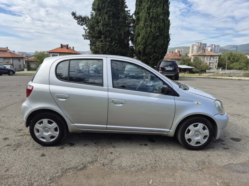 Toyota Yaris, снимка 3 - Автомобили и джипове - 47535566