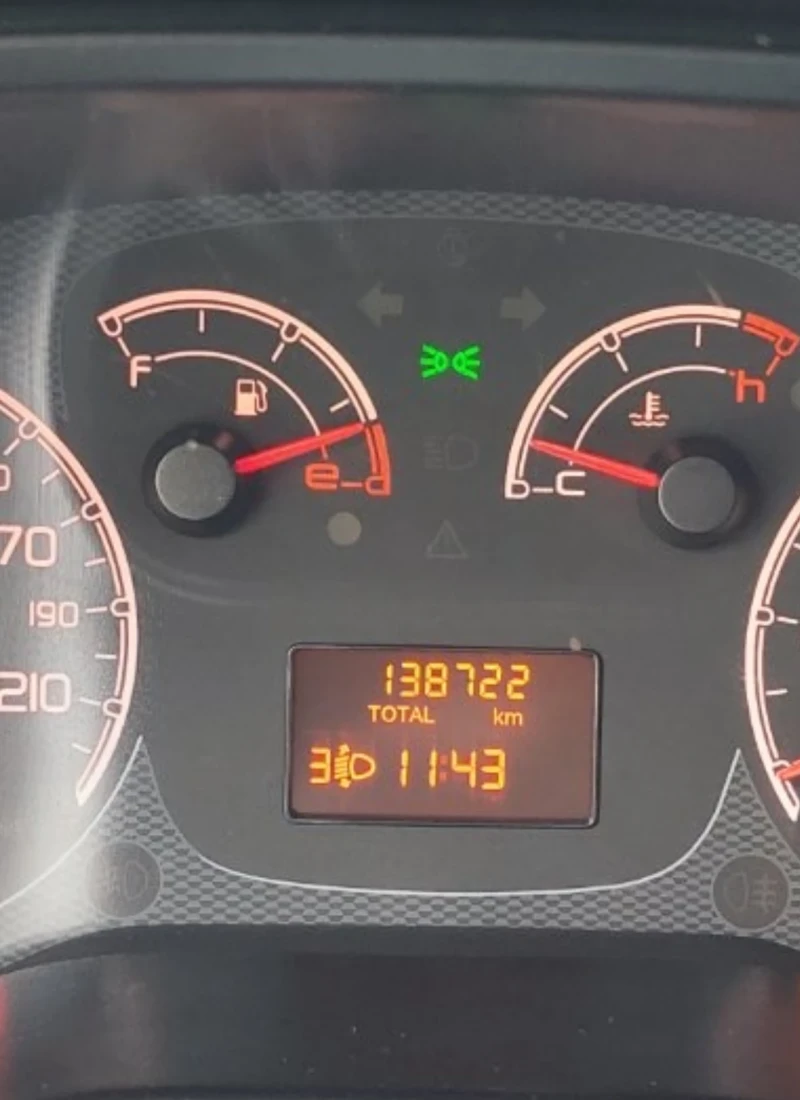 Fiat Doblo XL, снимка 4 - Автомобили и джипове - 51939569