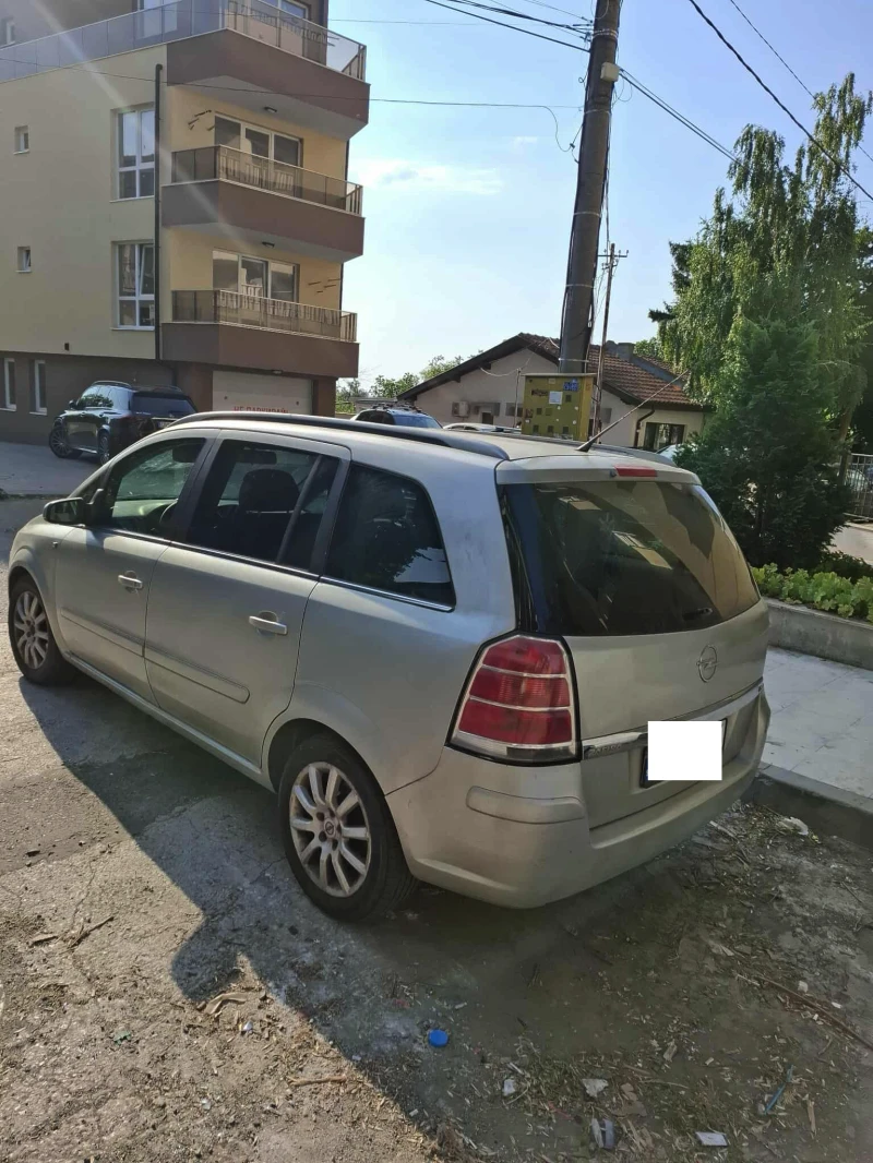 Opel Zafira, снимка 5 - Автомобили и джипове - 52648334