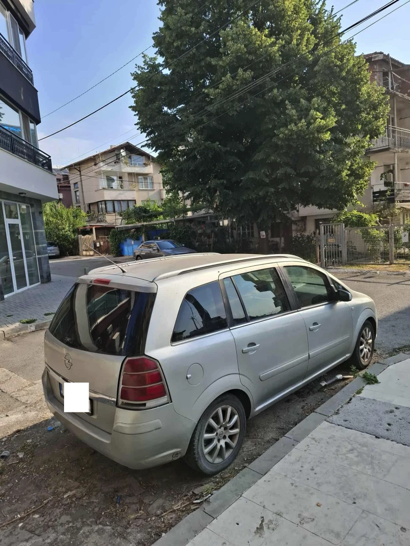 Opel Zafira, снимка 4 - Автомобили и джипове - 52648334