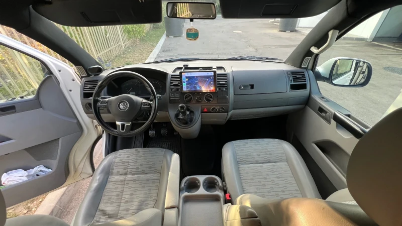 VW Multivan, снимка 15 - Автомобили и джипове - 52419350