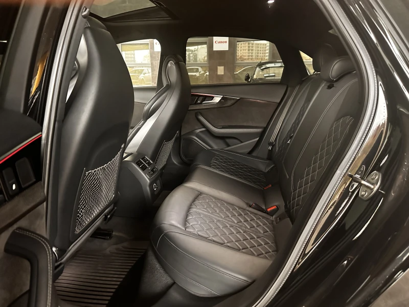 Audi S4 3.0TFSI, снимка 10 - Автомобили и джипове - 51732950