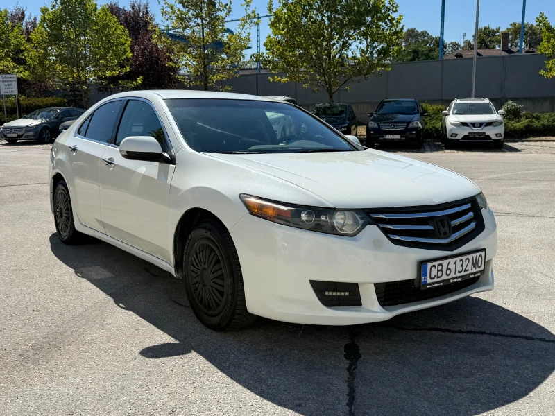 Honda Accord 2.0i 156 к.с. Газ/бензин, снимка 6 - Автомобили и джипове - 52815425