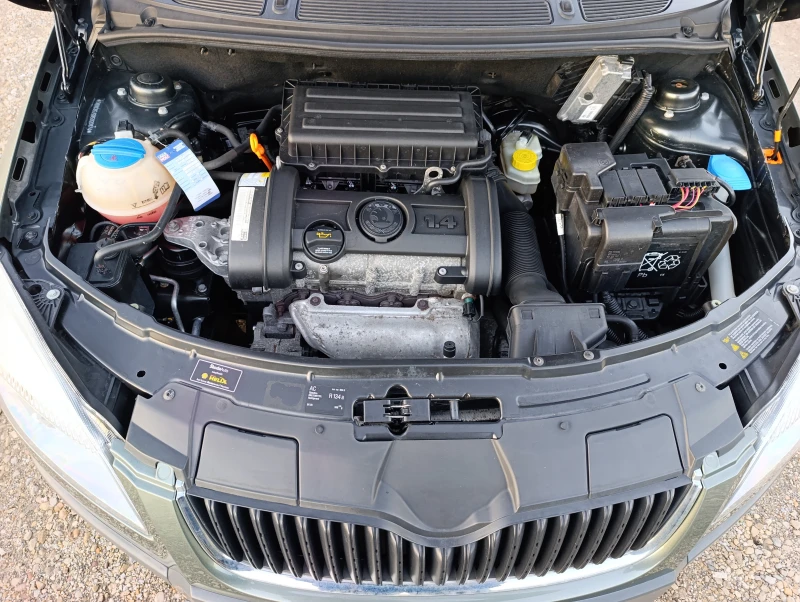 Skoda Roomster SCOUT-1.4i-16v БЕНЗИН, снимка 17 - Автомобили и джипове - 52419315