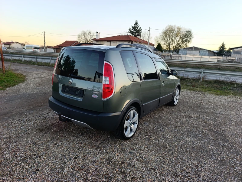 Skoda Roomster SCOUT-1.4i-16v БЕНЗИН, снимка 7 - Автомобили и джипове - 52419315