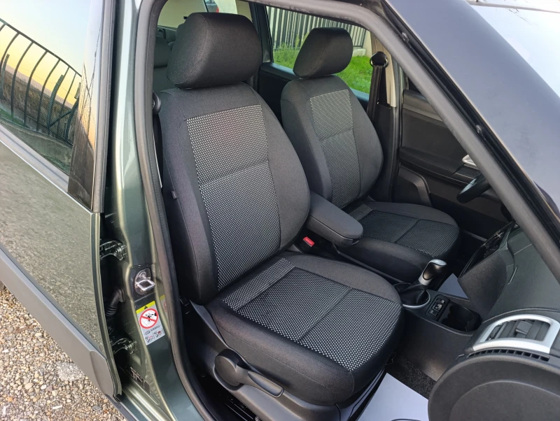 Skoda Roomster SCOUT-1.4i-16v БЕНЗИН, снимка 15 - Автомобили и джипове - 52419315