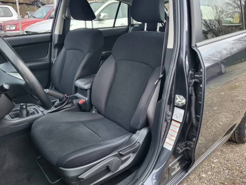 Subaru Impreza 2.0 бензин, 6 скорости., снимка 9 - Автомобили и джипове - 52679528