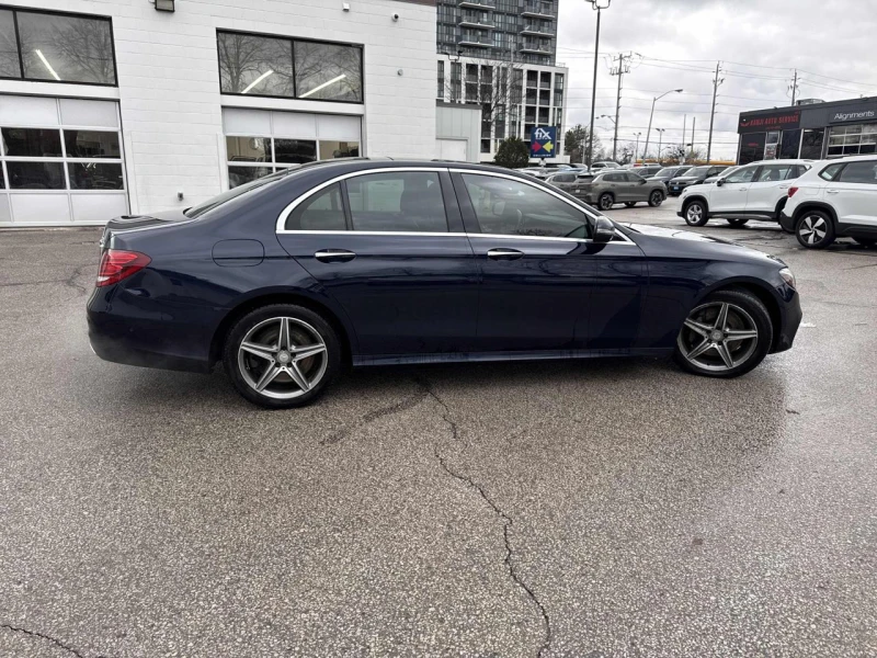 Mercedes-Benz E 400 AMG pack* Distronic* Обдух* 360* Burmester* HeadUp, снимка 3 - Автомобили и джипове - 53262073