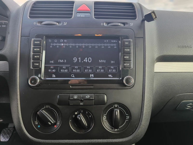 VW Golf 5, снимка 6 - Автомобили и джипове - 53300302