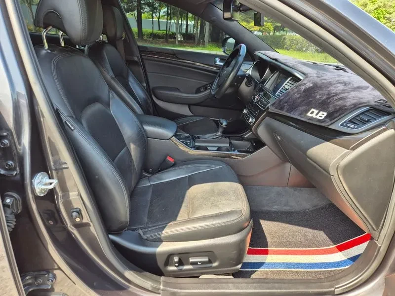 Kia K7, снимка 17 - Автомобили и джипове - 55829843