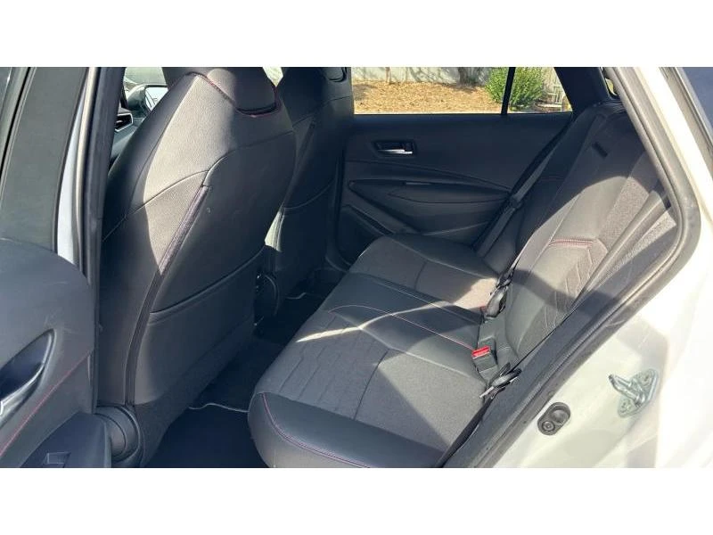 Toyota Corolla TS 2.0HSD LOUNGE | Mobile.bg � ����������� 11