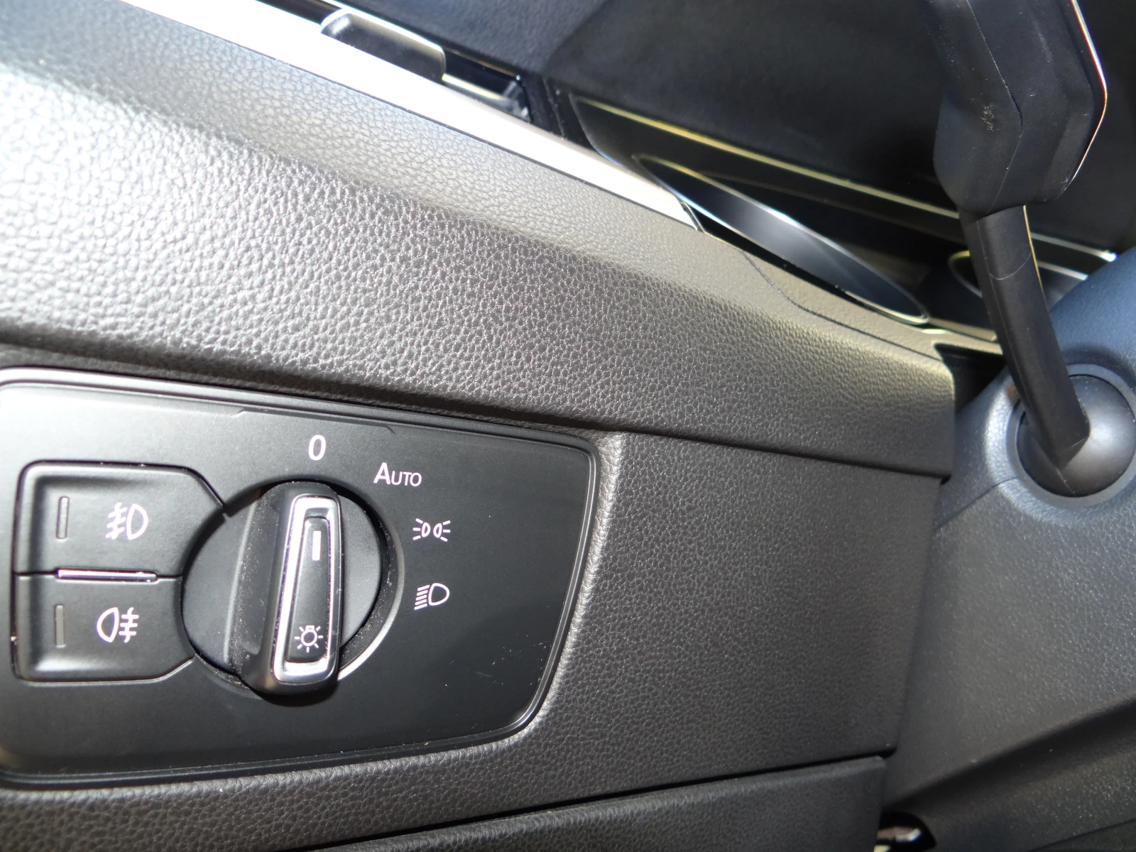 VW Passat 150к.с. DSG закупен от VW България, снимка 13 - Автомобили и джипове - 53807947