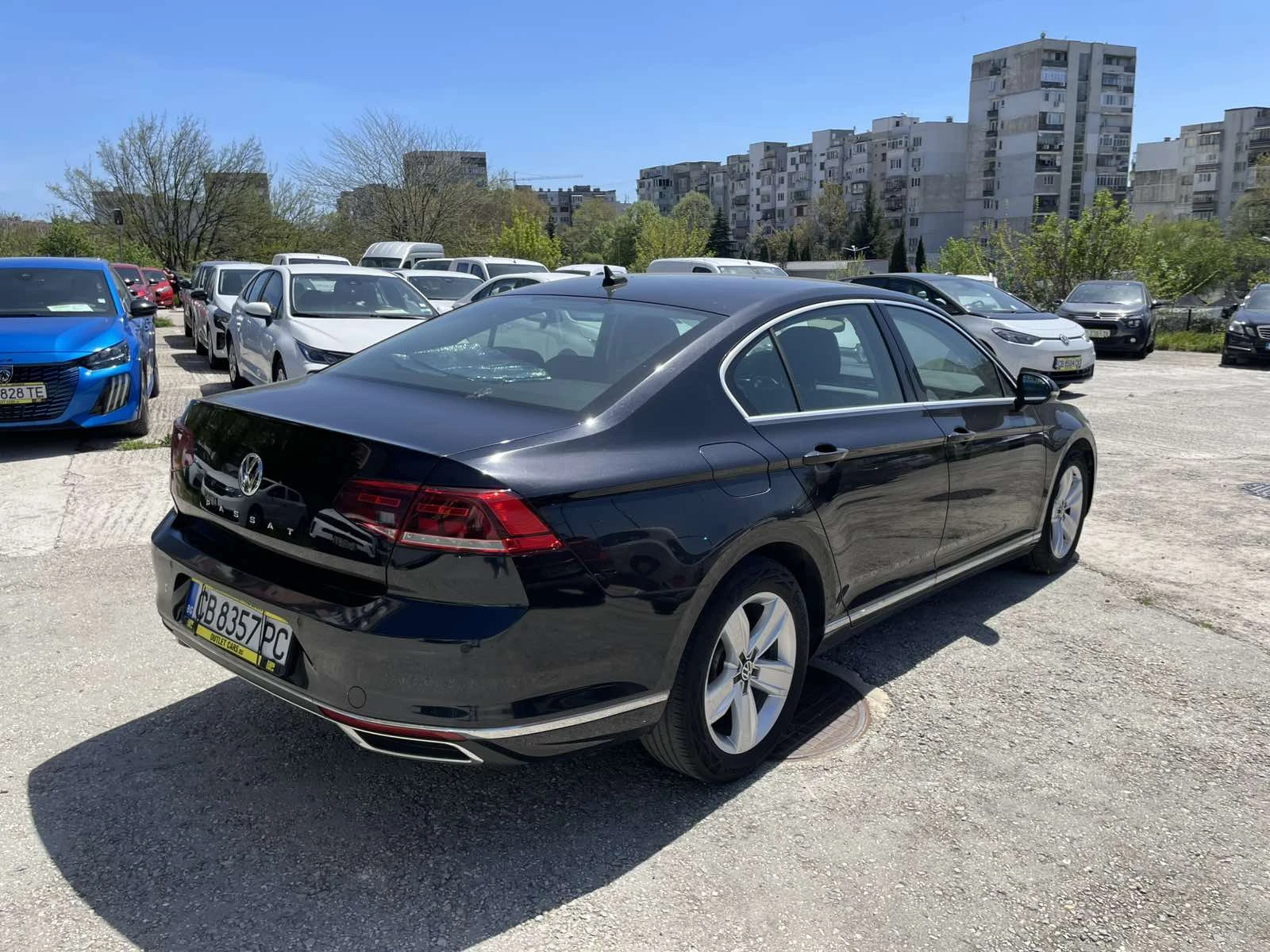 VW Passat 150к.с. DSG закупен от VW България, снимка 3 - Автомобили и джипове - 53807947
