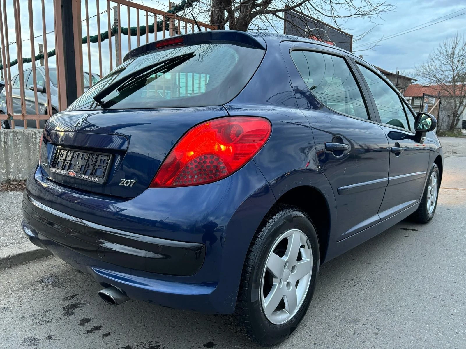 Peugeot 207 1, 400 EURO4 - изображение 7