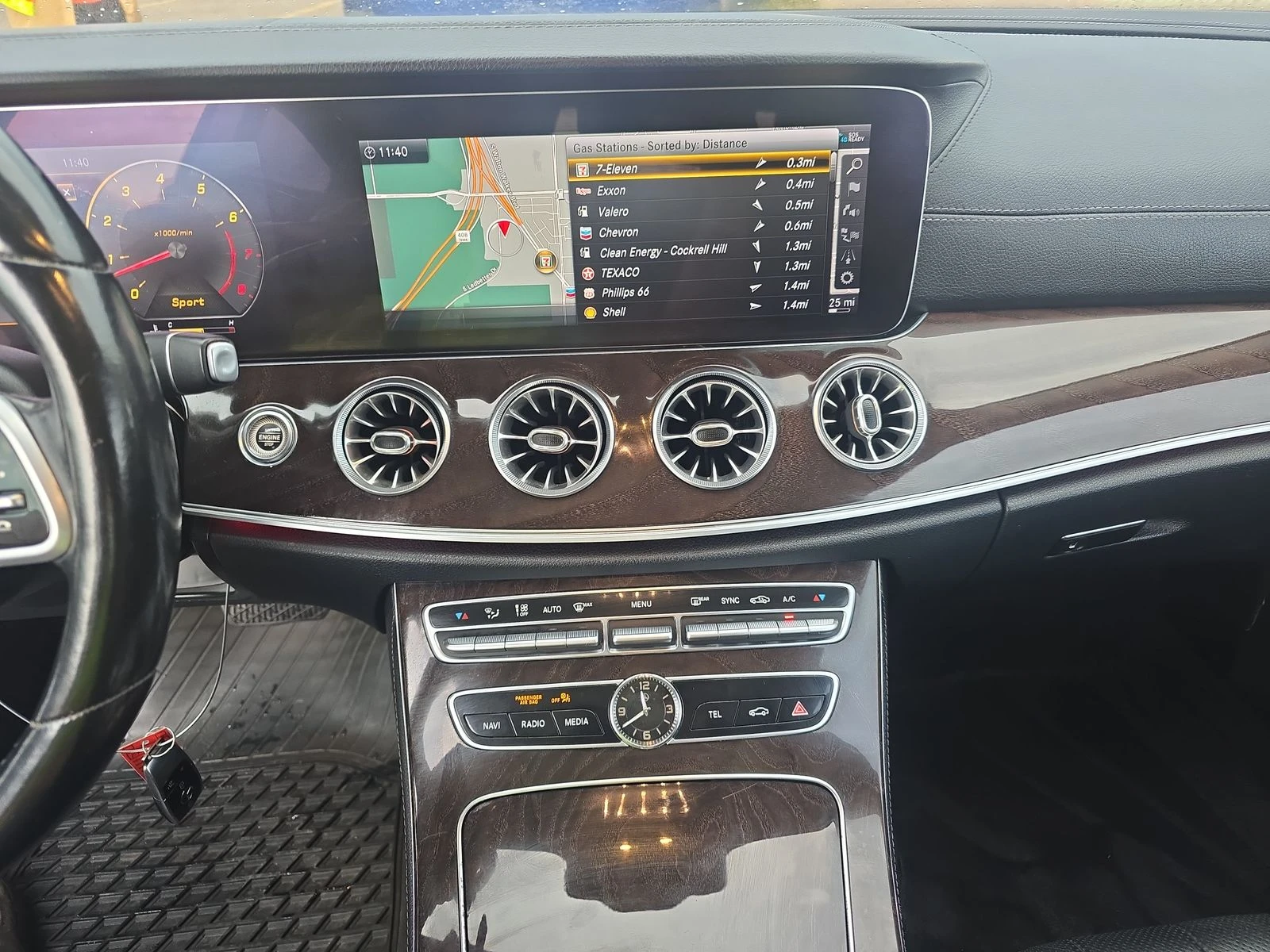 Mercedes-Benz E 450 DIGITAL* AMG* DISTRONIK* BURMASTER* 360* ОБДУХ* KE - изображение 10