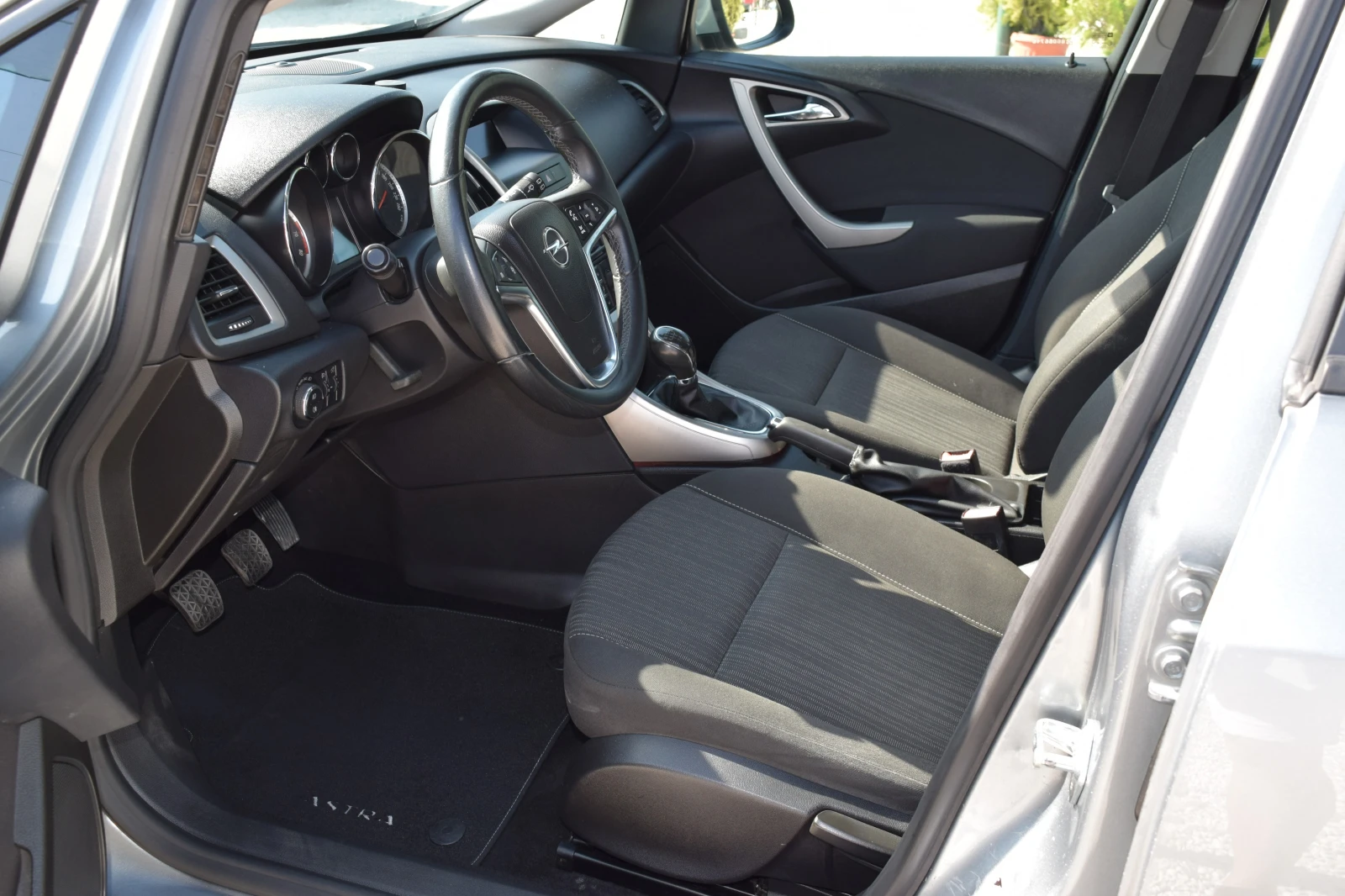 Opel Astra 1.4  Газ* Euro 5* 100 кс - изображение 9