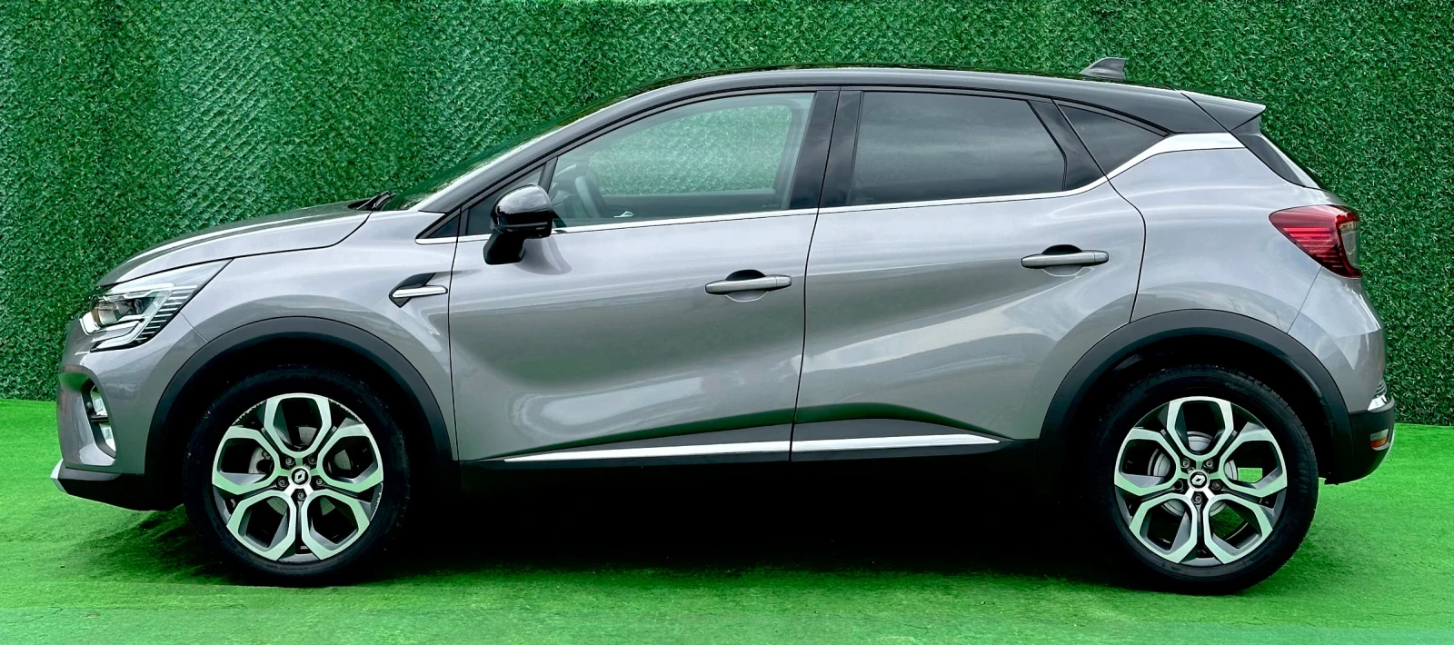 Renault Captur 1.3 MILD HYBRID 158ks AUTOMATIC 16000km - изображение 8