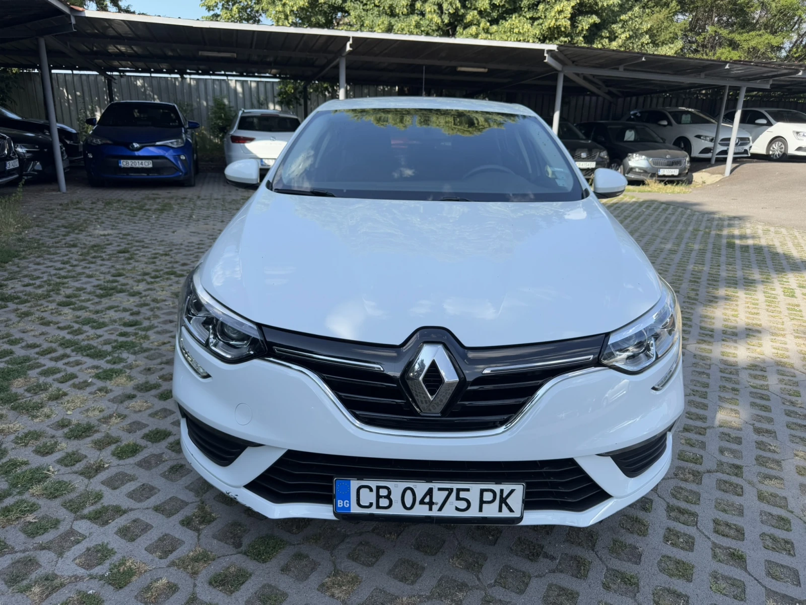 Renault Megane 1.5 DCI Life - изображение 2