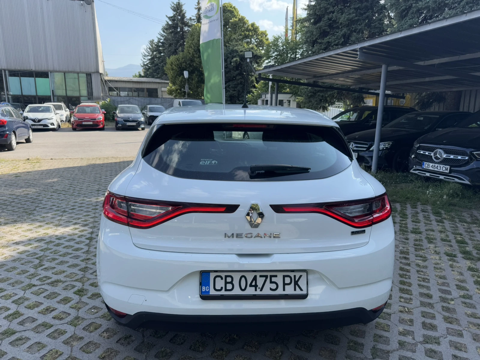 Renault Megane 1.5 DCI Life - изображение 5