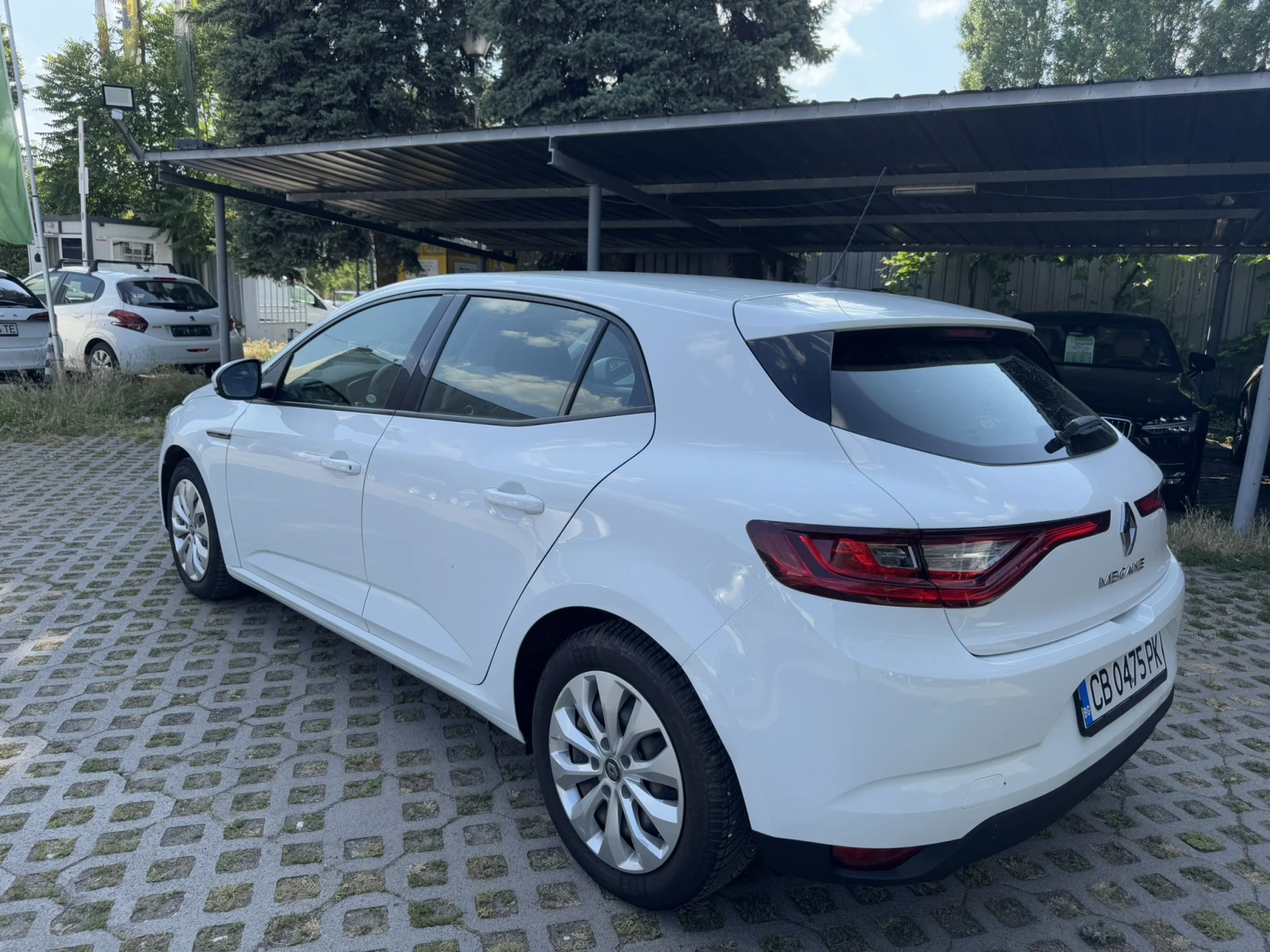 Renault Megane 1.5 DCI Life - изображение 6