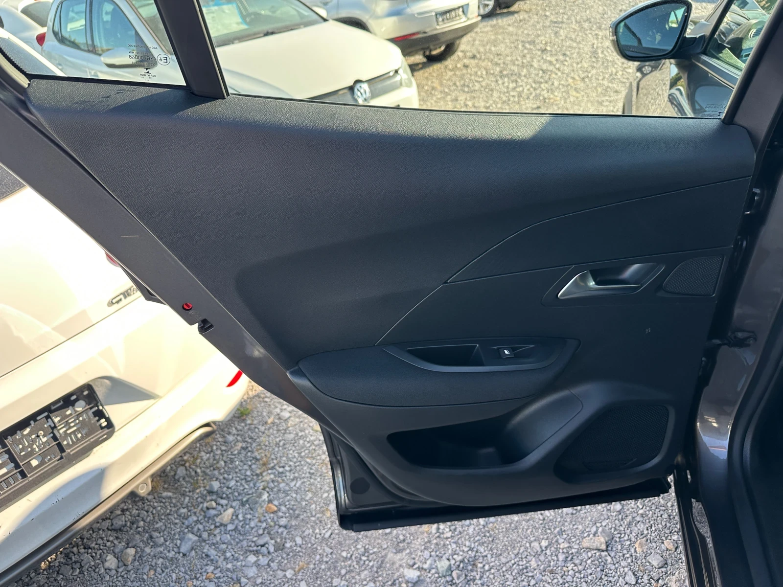 Peugeot 2008 1.5  - изображение 10